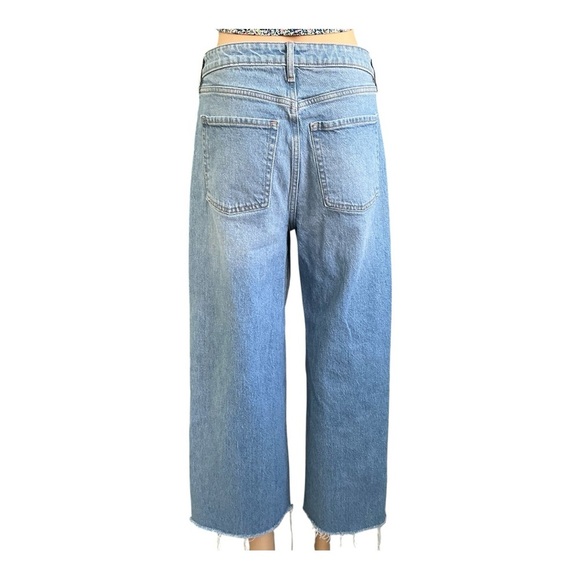 Old Navy Extra High-Waisted Wide-Leg Ripped Jeans for Women Loose From The Heap - Picture 2 of 15